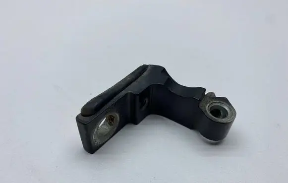 Audi A3 S3 A3 Sportback 8P Front door upper hinge A046573