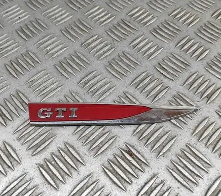 Volkswagen Polo VI Fender model badge letters 2G0853688JZQ