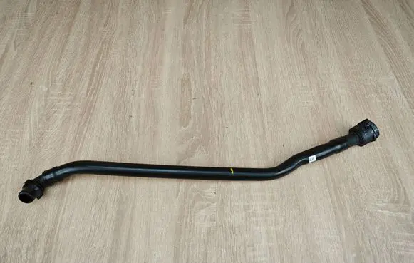 BMW 5 G30 G31 G38 Engine coolant pipe/hose 8678498