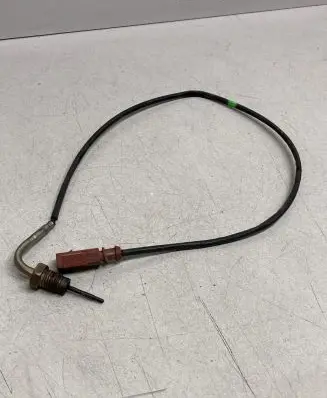 Skoda Yeti (5L) Exhaust gas temperature sensor 03L906088BH 964657
