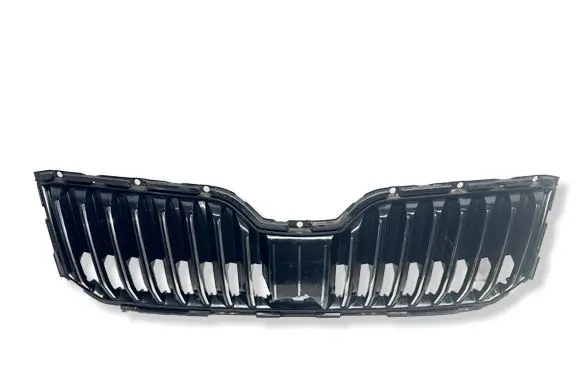 Skoda Superb B8 (3V) Front bumper upper radiator grill 3V0853653B