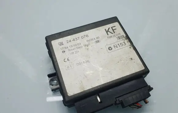 Opel Zafira A Comfort/convenience module 24437076 F005V0155
