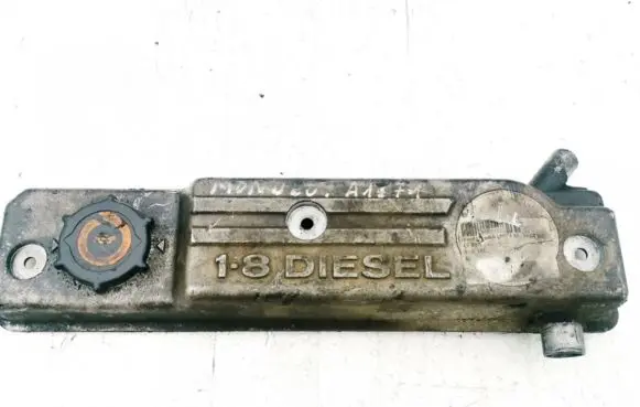 Ford Mondeo MK I Rocker cam cover 89FF6K272AB
