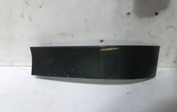 Audi A3 S3 8L Rear/tail light trim molding 8L0807871C