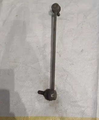 Volkswagen PASSAT B8 Front anti-roll bar/stabilizer link 