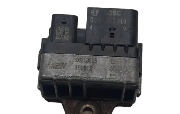 Toyota Avensis T270 Glow plug pre-heat relay 10213526 0281003115