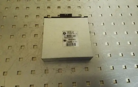 BMW 5 F10 F11 Other control units/modules 6142925198401 8ES01013401