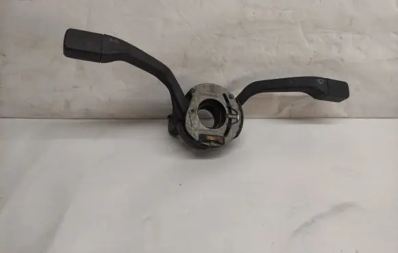 Volkswagen Golf II Indicator stalk DOTSAEQB86