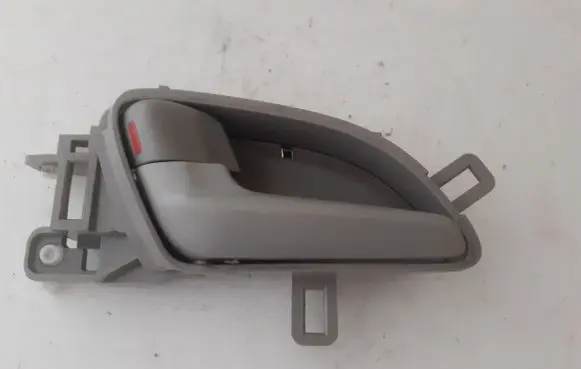 Honda Insight Rear door interior handle TM8L2