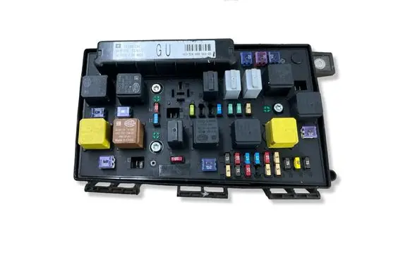 Opel Zafira B Fuse module 5DK00866848 13206748