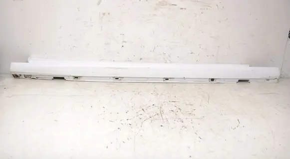 Ford Focus Sill/side skirt trim 