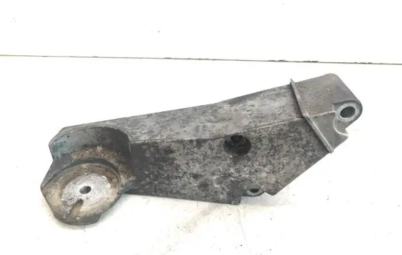 Audi A8 S8 D2 4D Engine mounting bracket 057121235B