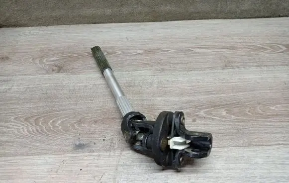 Volvo V70 Steering column universal joint GLV03001