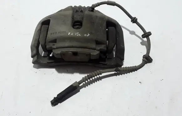 BMW 5 F10 F11 Front brake caliper 6786818