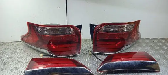 Mitsubishi Outlander Rear/tail lights set 