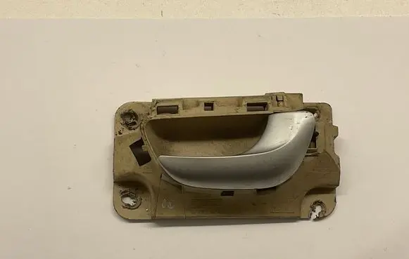 Volvo S80 Rear door interior handle 09170046