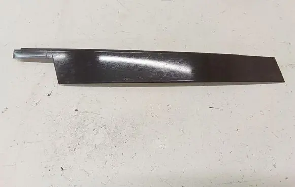 BMW X3 E83 Other front door trim element 1939