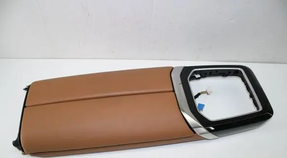 BMW 7 G70 Armrest 60330941