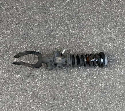 BMW 5 F10 F11 Front shock absorber with coil spring 6796857