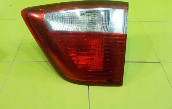 Ford C-MAX II Rear/tail lights AM5113A602BD