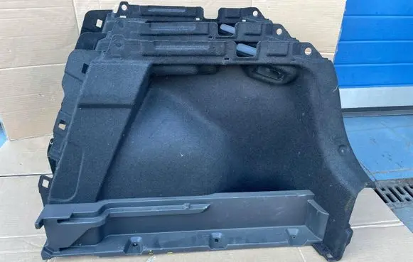 Hyundai i30 Trunk/boot side trim panel 