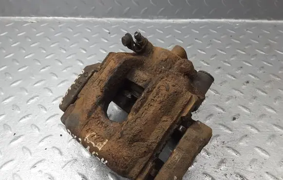 BMW X3 E83 Rear brake caliper 6765883 34216765883