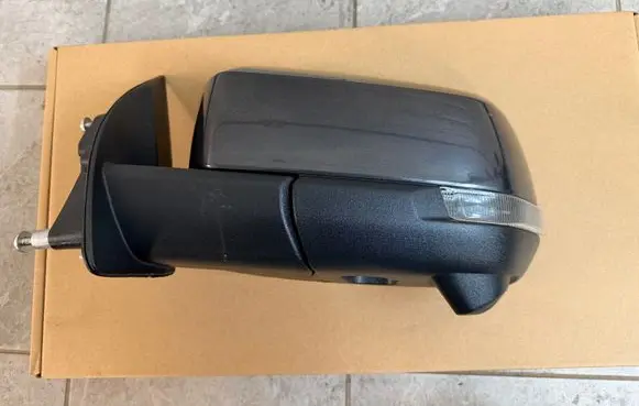 Volkswagen Amarok II Front door electric wing mirror 