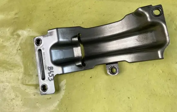 Mercedes-Benz B W245 Oil pump A6400140866