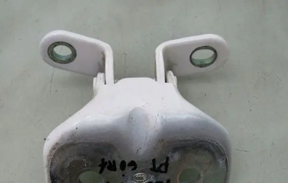 Hyundai i20 (GB IB) Rear door upper hinge