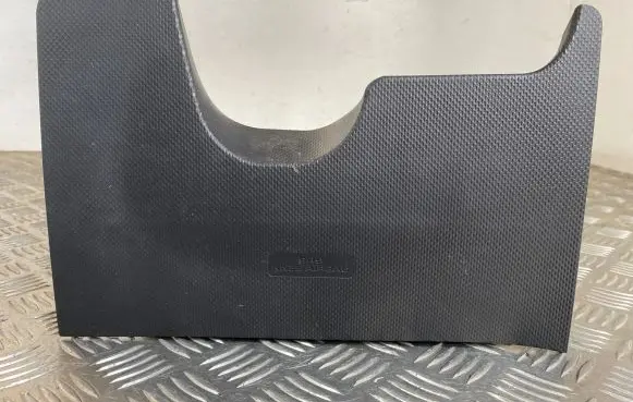 Knee airbag