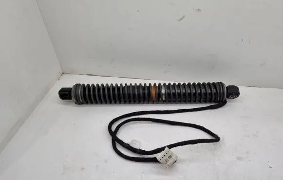 BMW 7 F01 F02 F03 F04 Tailgate strut 1047169 712009801