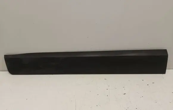 Opel Crossland X Front door trim (molding) 13482096