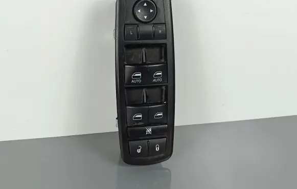 Dodge Durango Electric window control switch 68319802AA