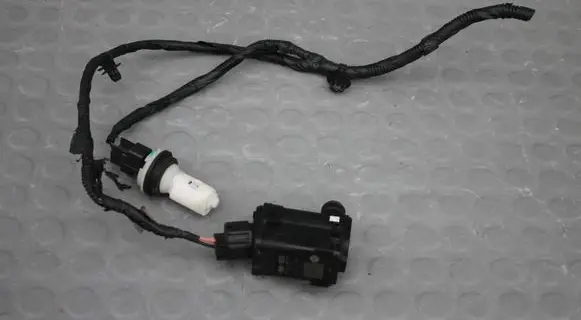 KIA Stonic Windscreen/windshield washer pump POMPKA-98510-2J500 98510-2J500