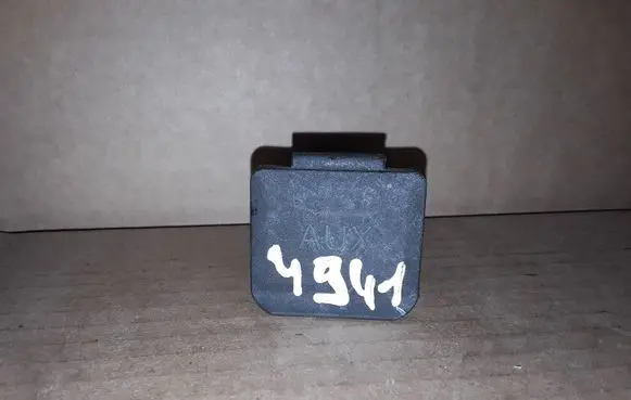 Opel Meriva B AUX in-socket connector 13339485