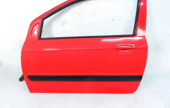 Door (2 Door Coupe)