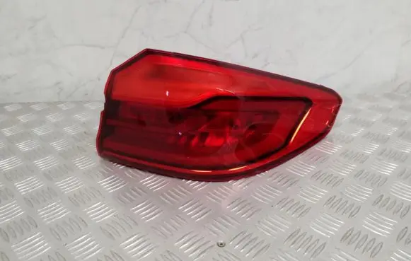 BMW 5 G30 G31 Rear/tail lights 7376464