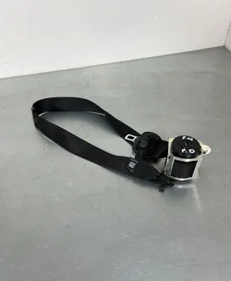 BMW 5 F10 F11 Front seatbelt S2916405206 615387100E 610126200B