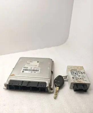 BMW 5 E39 Engine ECU kit and lock set 7785540 7785595 0281001830