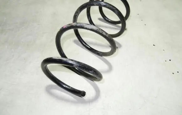 Volkswagen PASSAT B8 Front coil spring