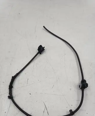 Infiniti Q50 Windshield washer spray nozzle 