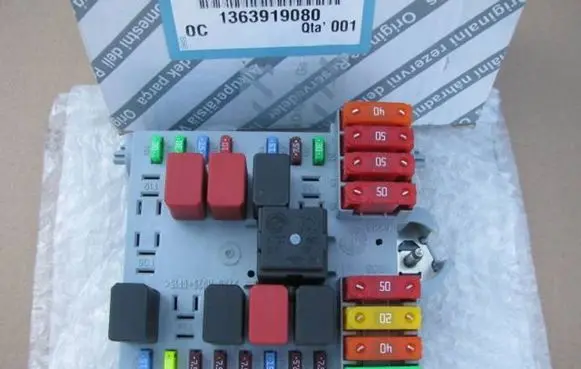 Fiat Ducato Fuse box set 1363919080