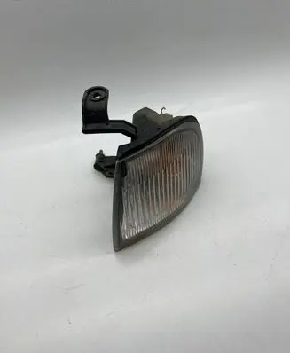 Suzuki Baleno EG Front indicator light