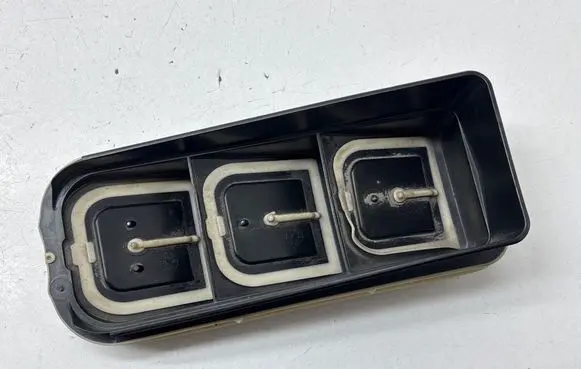 Citroen C5 Aircross Quarter panel pressure vent 9678565780