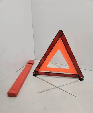 Audi A6 S6 C6 4F Emergency warning sign 27R033951 E1127R033951