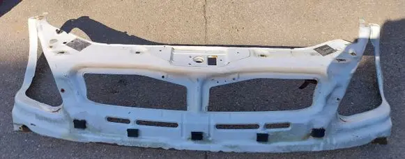 Iveco Daily 4th gen Radiator support slam panel 98438246
