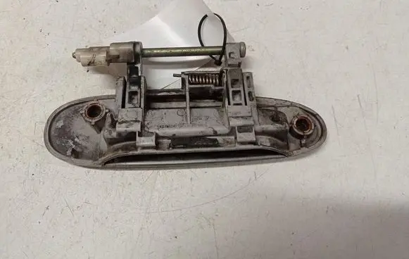 Toyota Yaris Rear door exterior handle