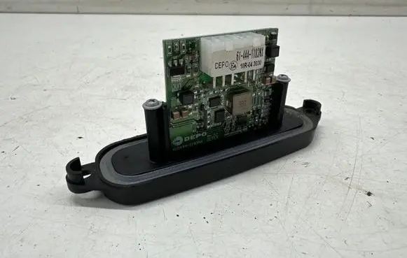 BMW 3 F30 F35 F31 LED ballast control module 