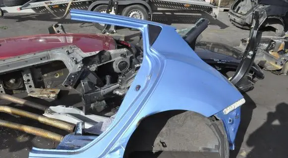 Nissan Leaf I (ZE0) Rear quarter panel 