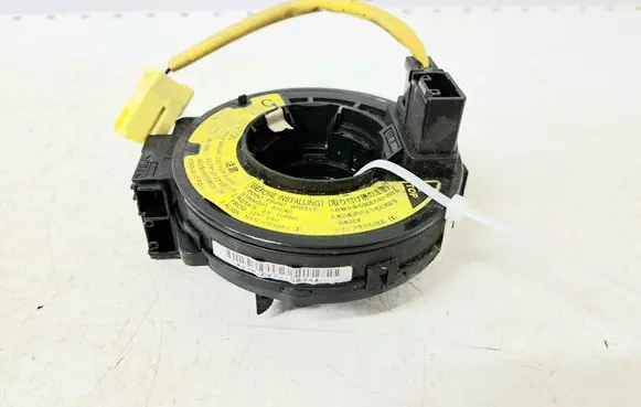 Toyota Avensis Verso Airbag slip ring squib (SRS ring) 